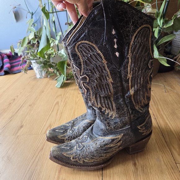 Vintage Wing Embroidered Cowboy Boots - Picture 1 of 7